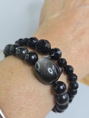 Black Beaded Cat Stretch Bracelet Set